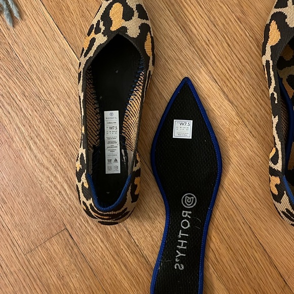 Rothy’s pointed flat. Size 7.5. Color: desert cat - Picture 4 of 4